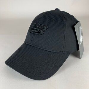 New Balance Mens Black Snapback Hat New